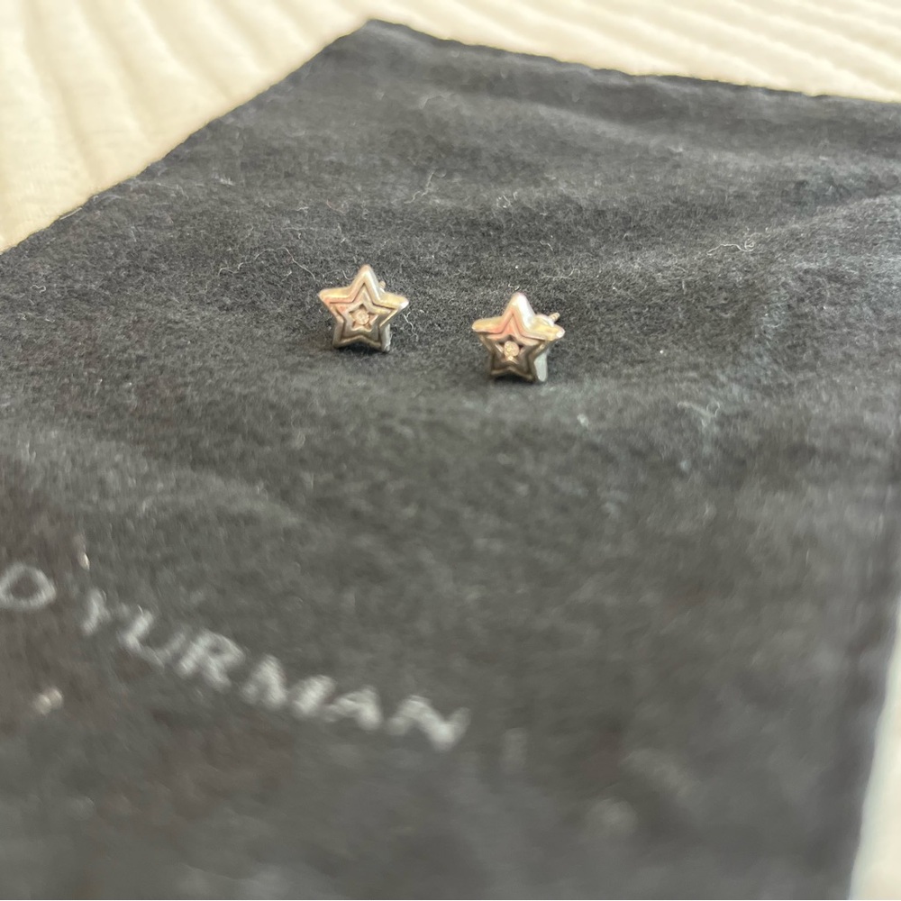 Pandora Star Earrings in Silver - Picture 1 of 1